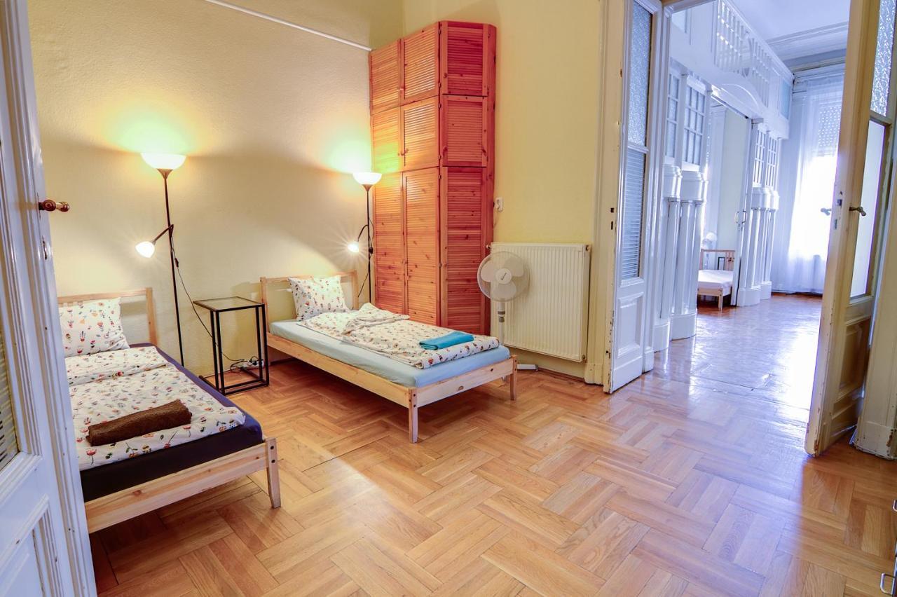 Pal'S Hostel And Apartments Budapeşte Dış mekan fotoğraf