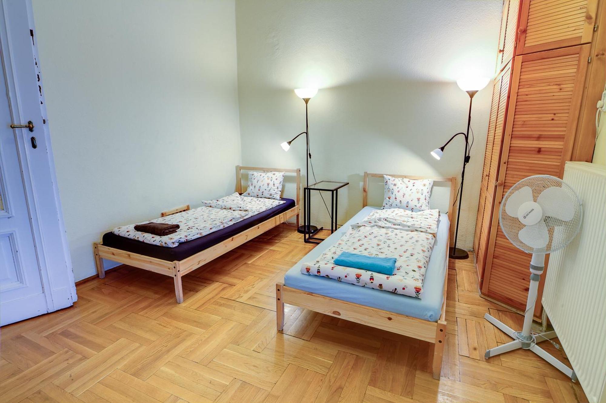 Pal'S Hostel And Apartments Budapeşte Dış mekan fotoğraf