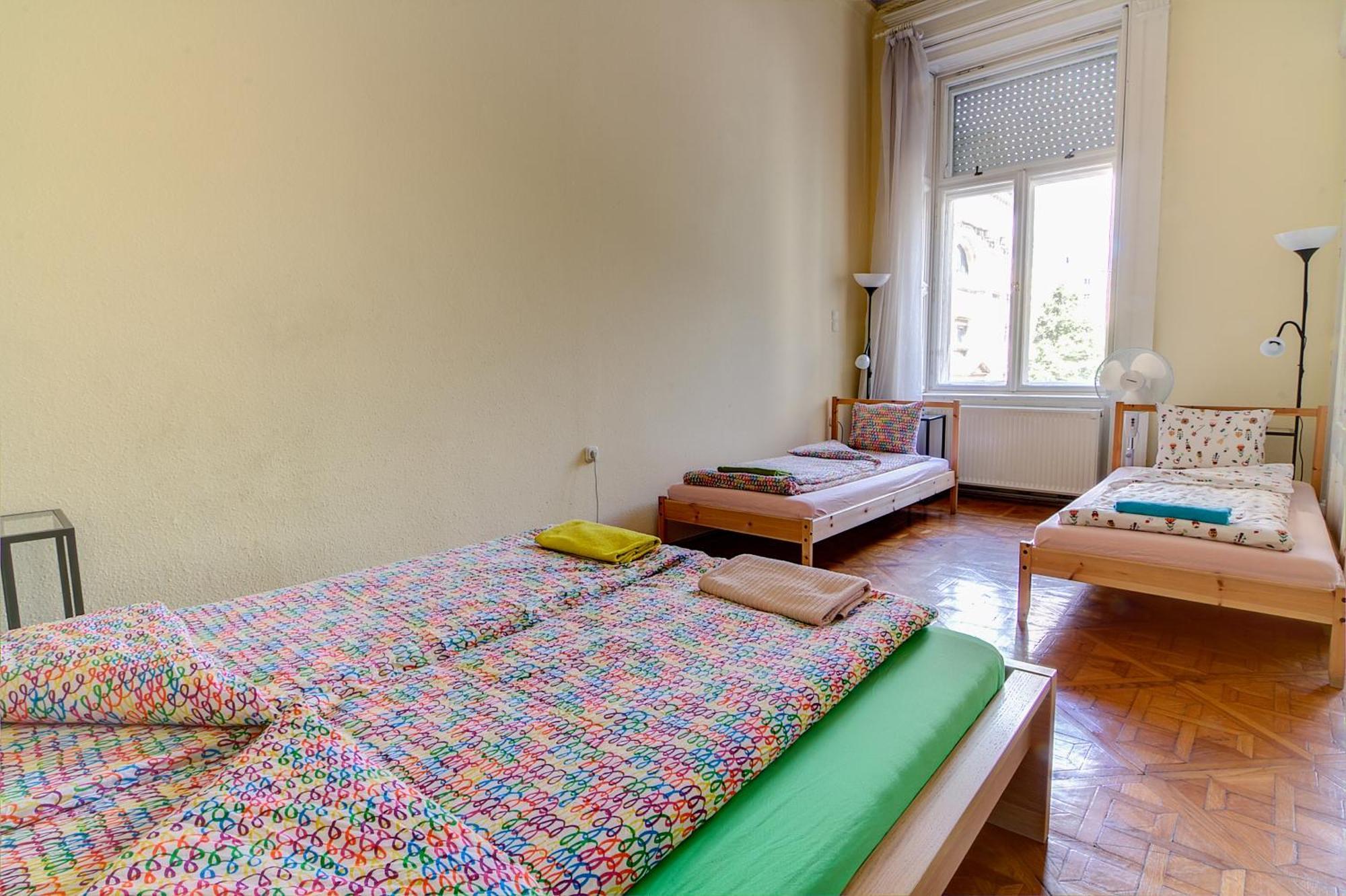 Pal'S Hostel And Apartments Budapeşte Dış mekan fotoğraf