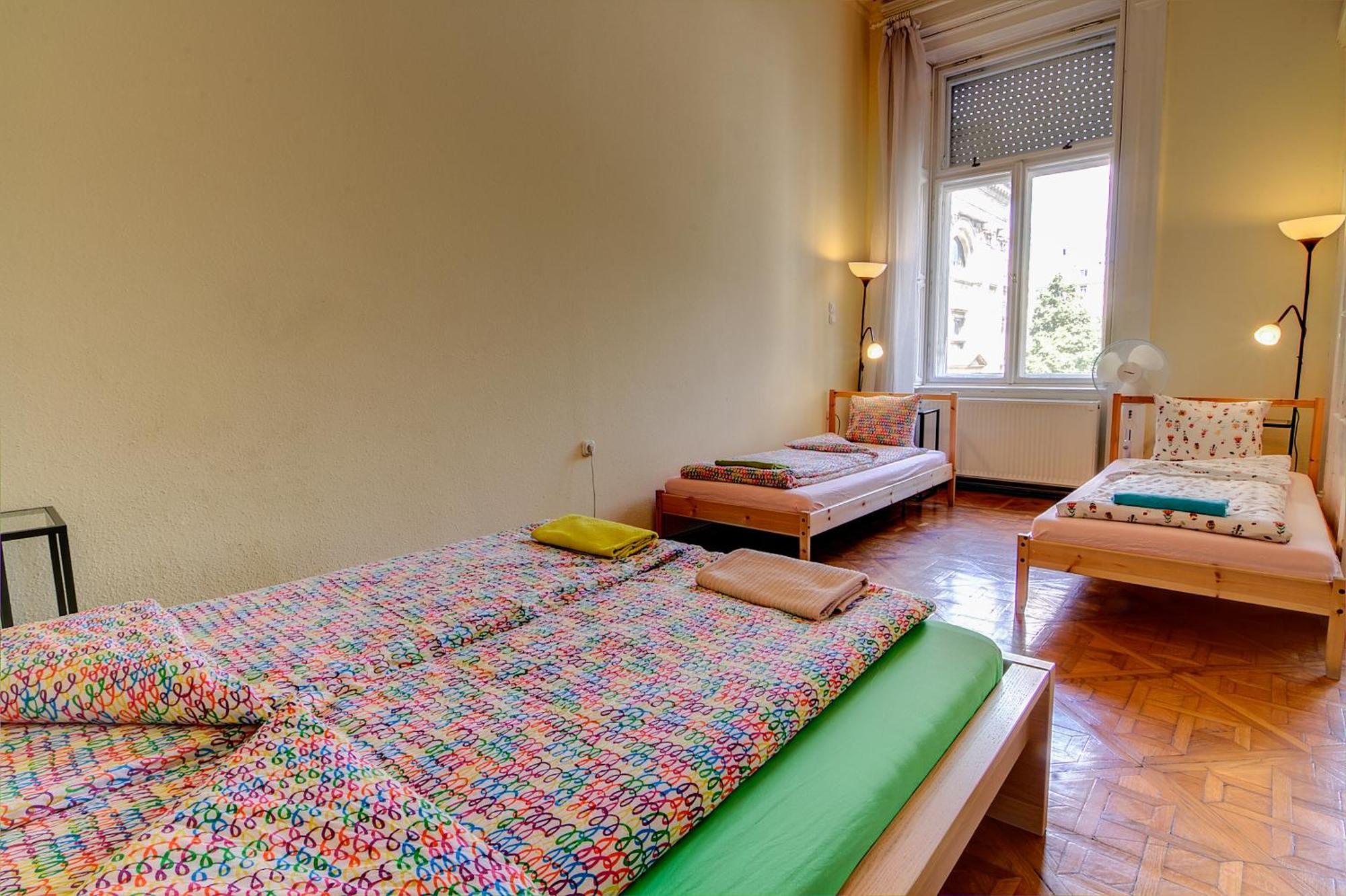 Pal'S Hostel And Apartments Budapeşte Dış mekan fotoğraf