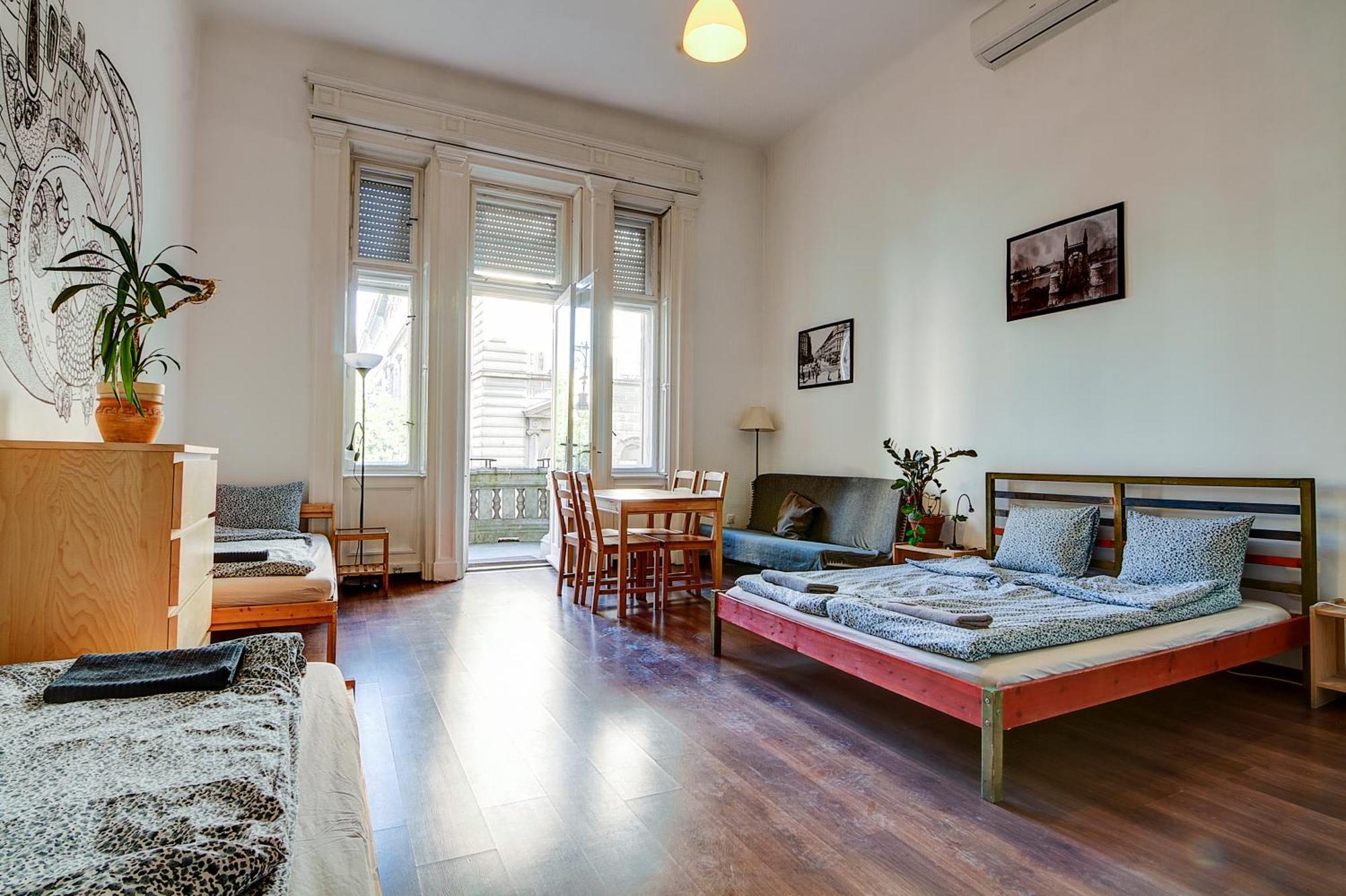Pal'S Hostel And Apartments Budapeşte Dış mekan fotoğraf