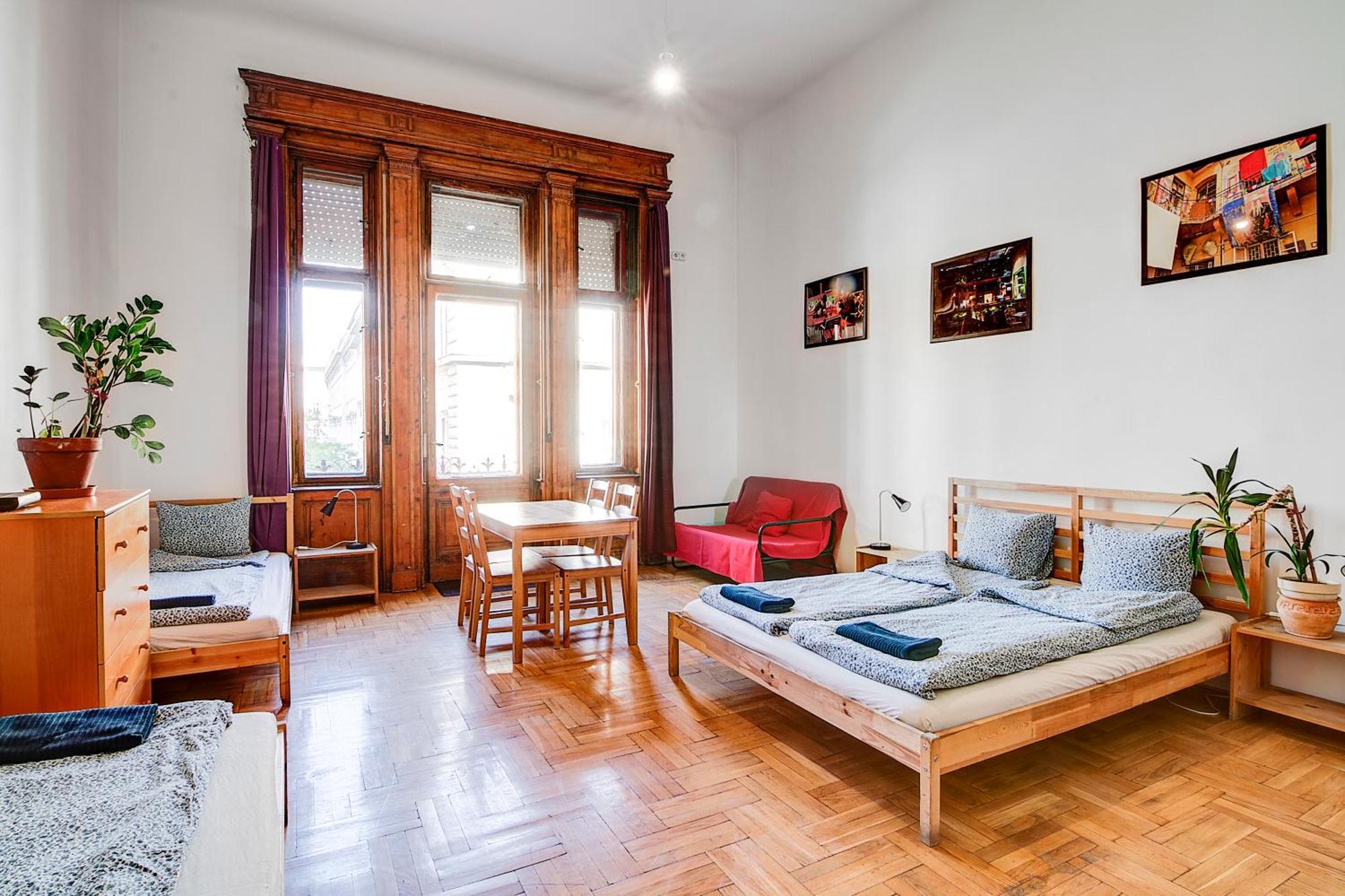Pal'S Hostel And Apartments Budapeşte Dış mekan fotoğraf